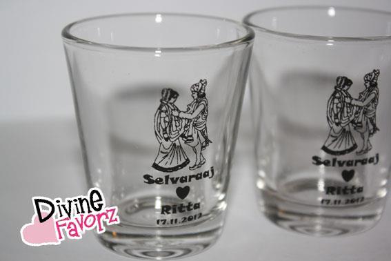V Shape Shot Glass With Personalization - Click Image to Close