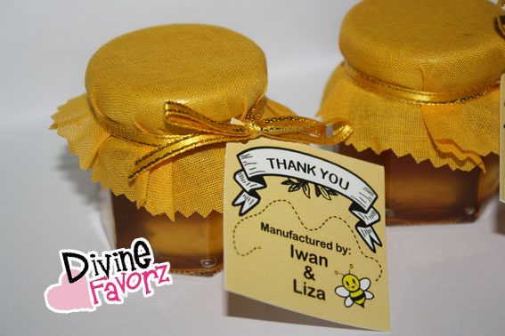 45ml Personalized Honey Jars with Tag - Click Image to Close